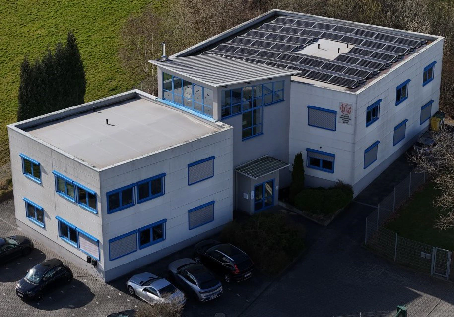 Klaus Wolff IT Solutions mit Fokus auf Microsoft 365, Infrastrukturmanagement und Sicherheitsdienste.